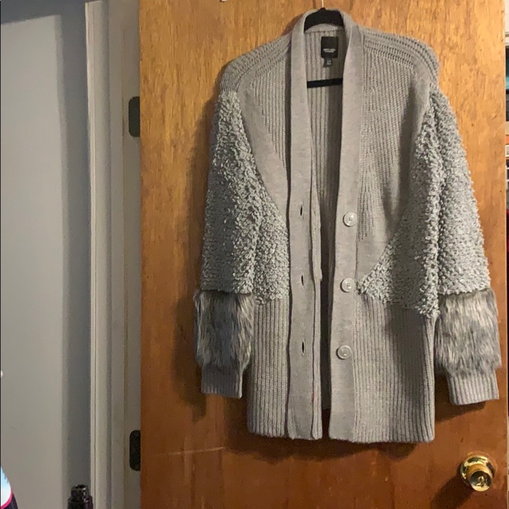Gray Vera Wang cardigan